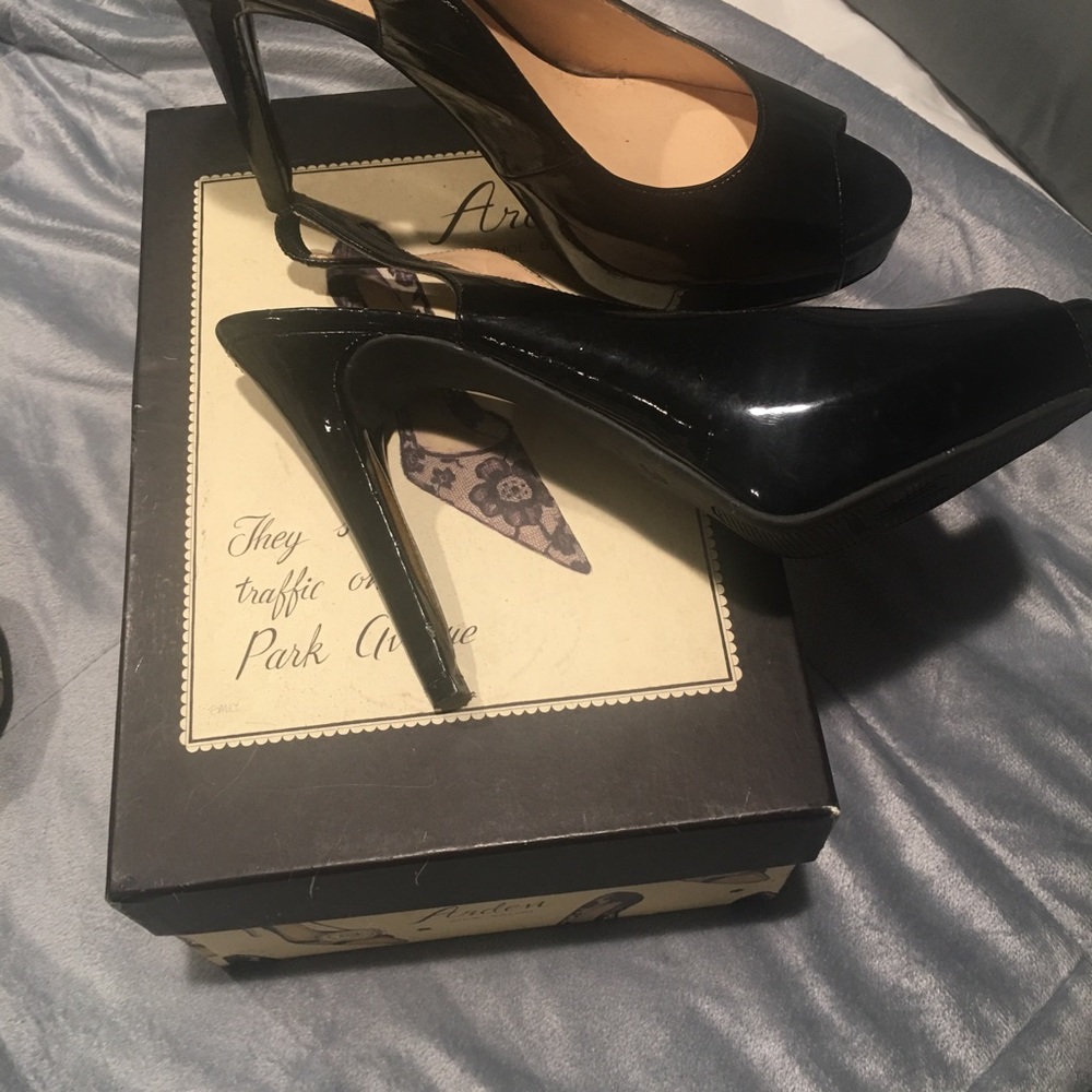 Shoes - Picture 2 of 2